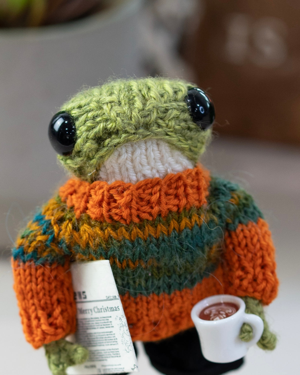 Knitted Frog