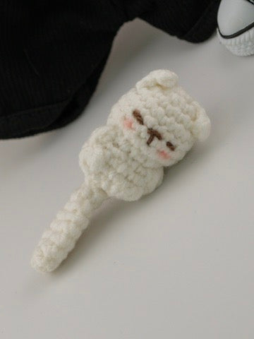 Outfit for a Knitted Frog.