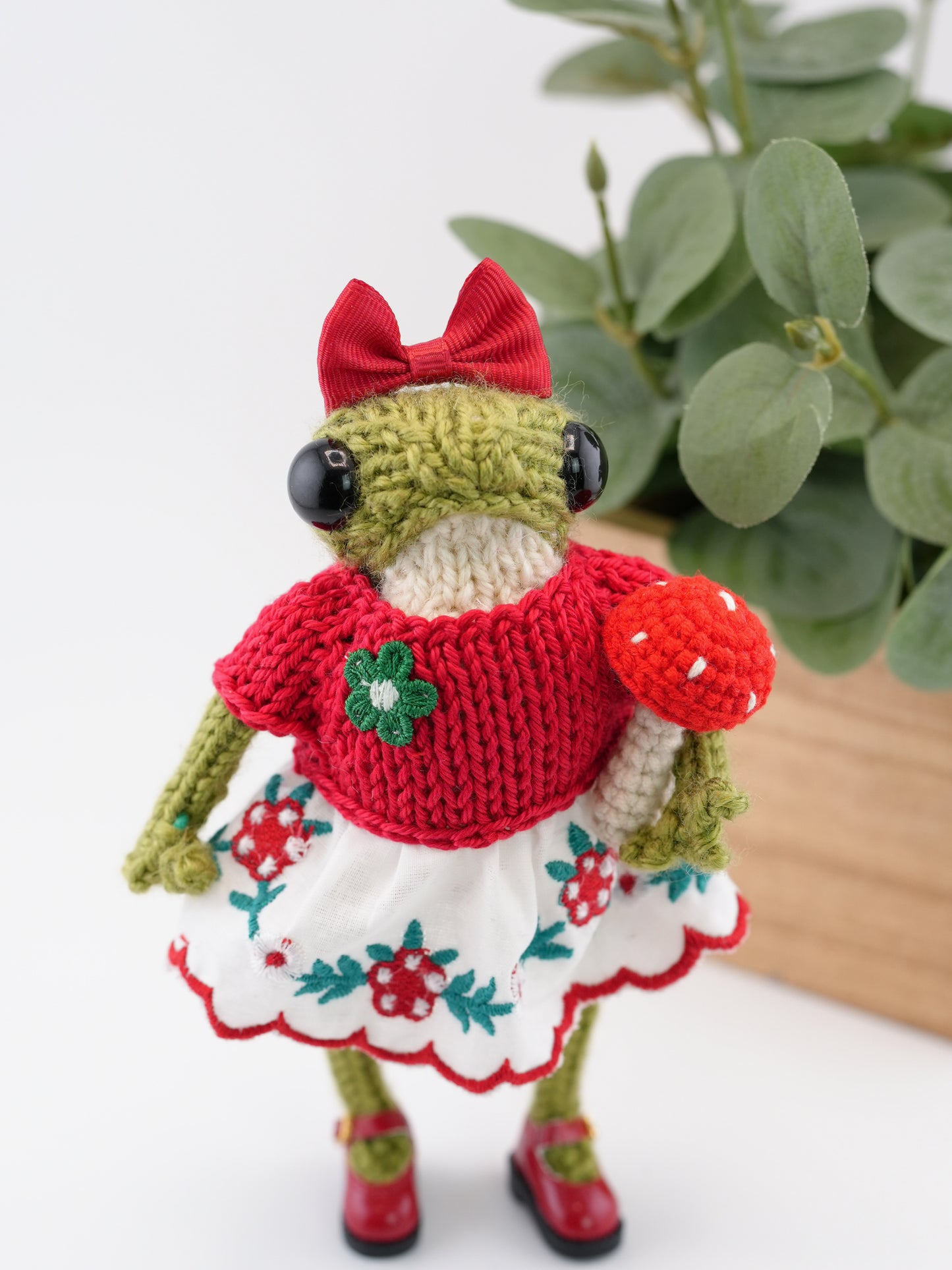 Miss Flora Strawbell