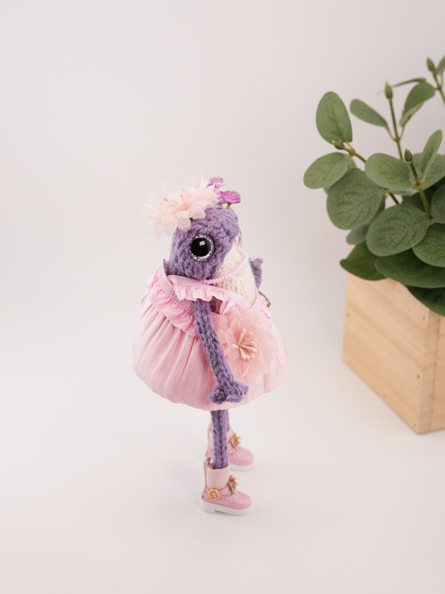 Miss Posy Plumrose