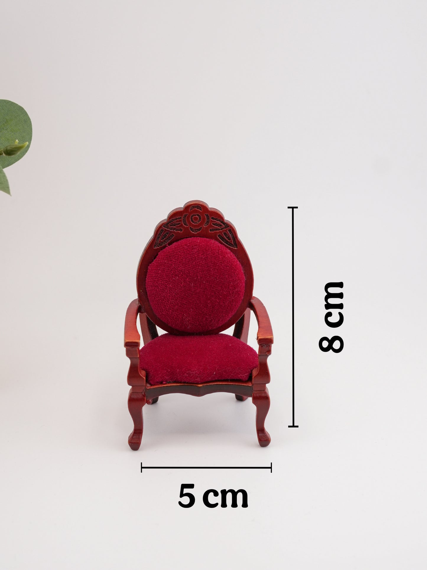 Tadley – Mini Frog 🐸 with a chair