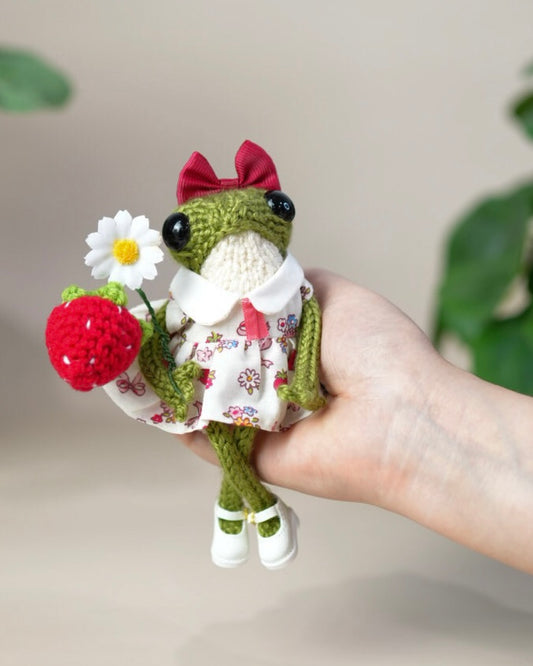 🍓 Evelyn Strawbridge