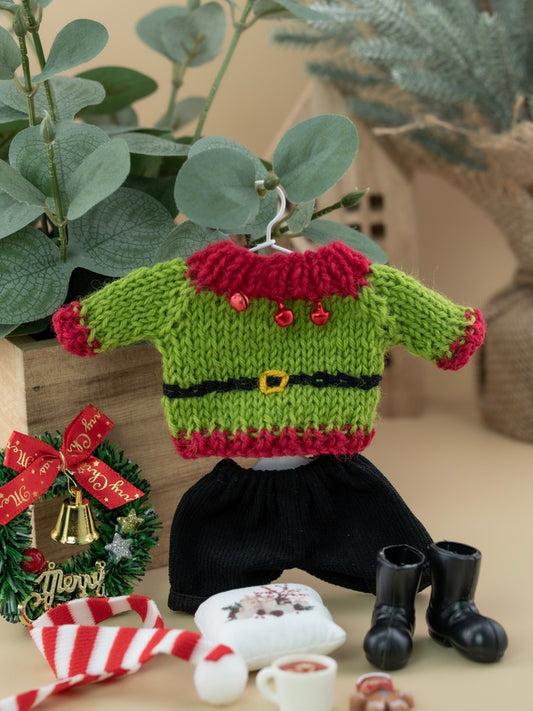 Outfit for a Knitted Frog.