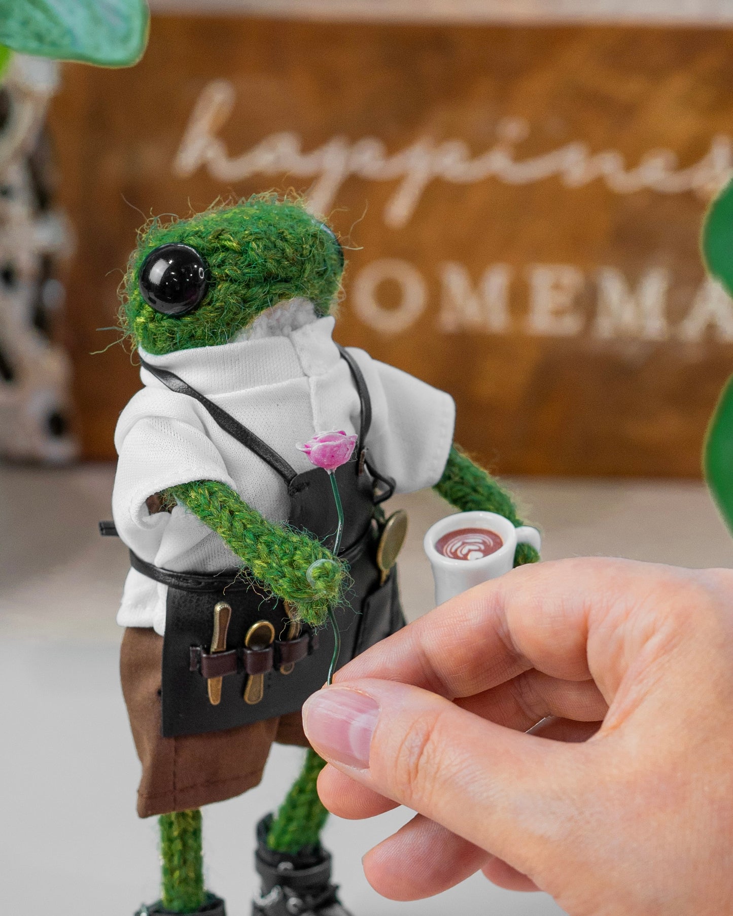 Knitted Frog