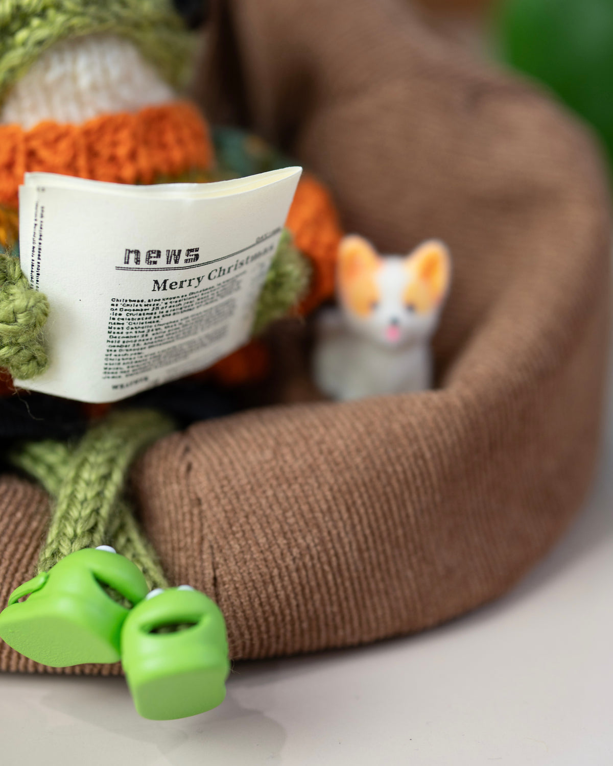 Knitted Frog