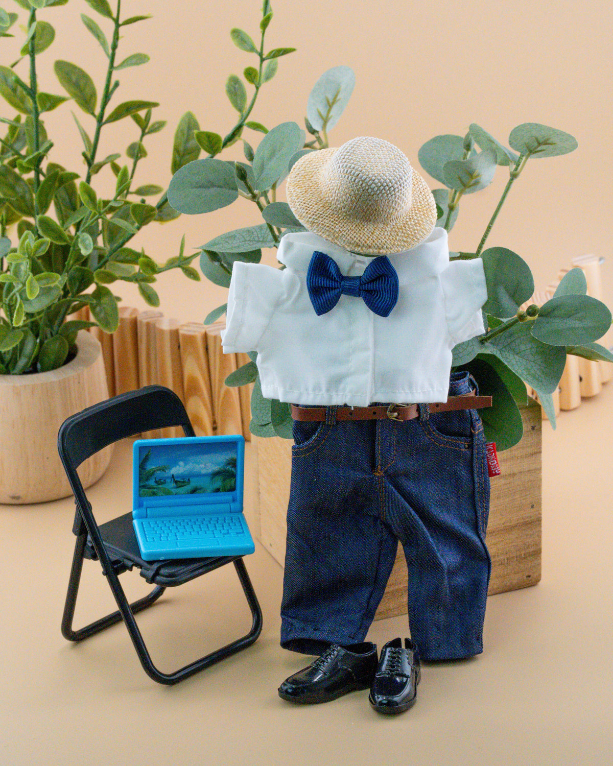 Frog Outfit — The Little Workday