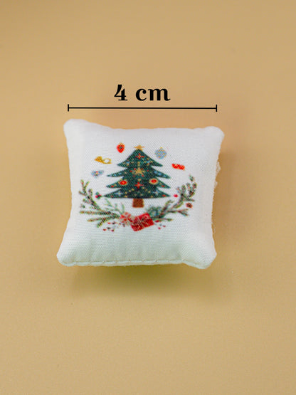 Outfit for a Knitted Frog.