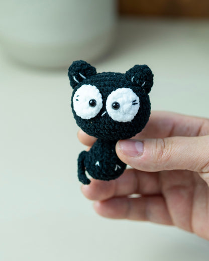 Black Cat Keychain 🐈‍⬛