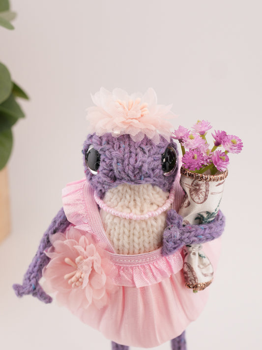 Miss Posy Plumrose
