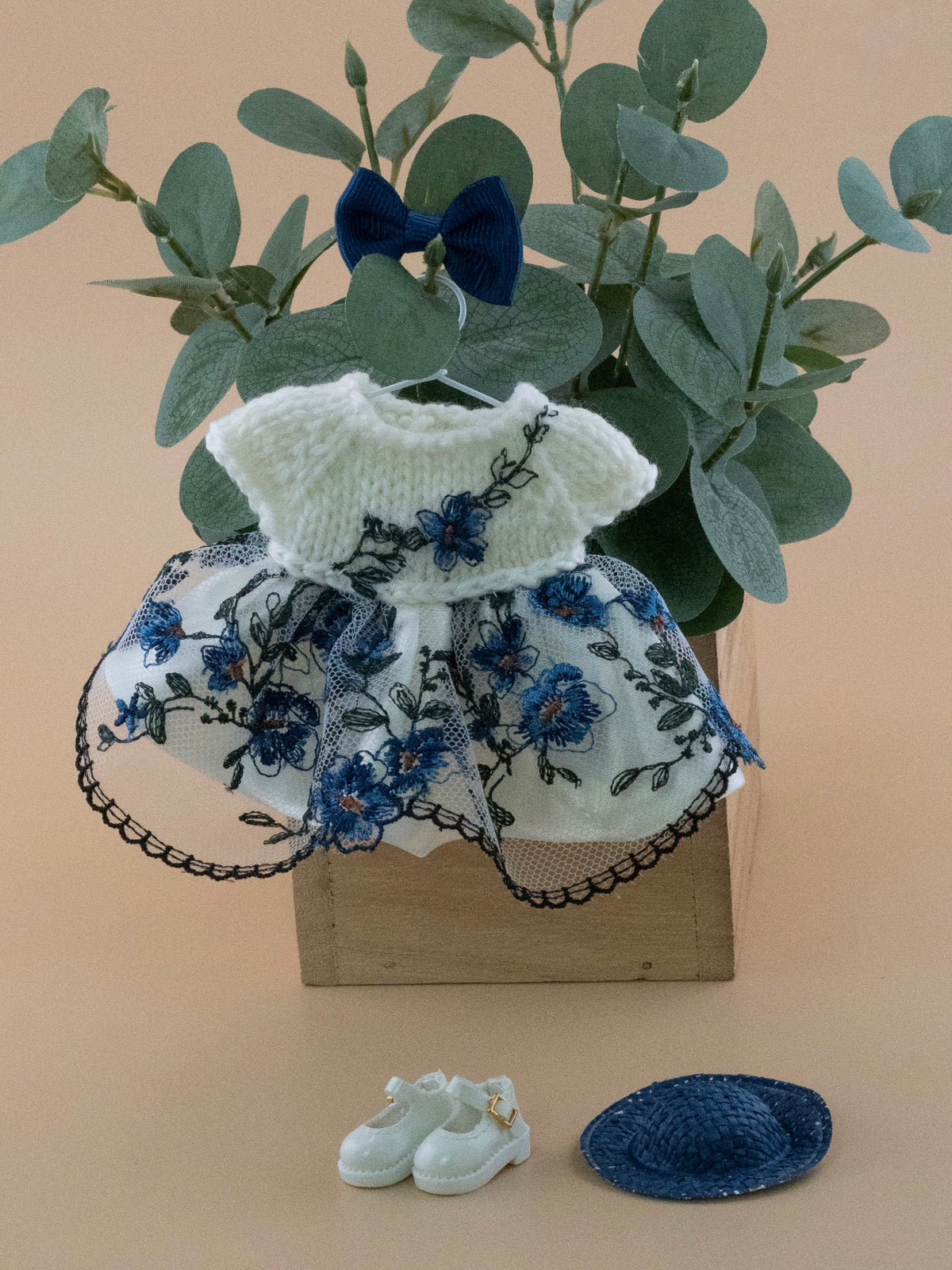 Frog Dress Outfit — Bluebell Afternoon