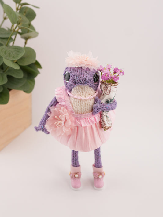 Miss Posy Plumrose