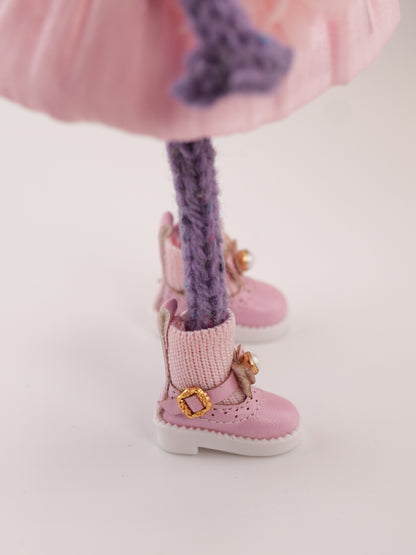 Miss Posy Plumrose