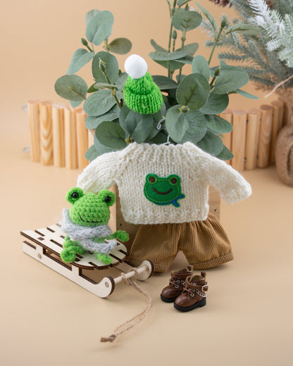 Outfit for a Knitted Frog.