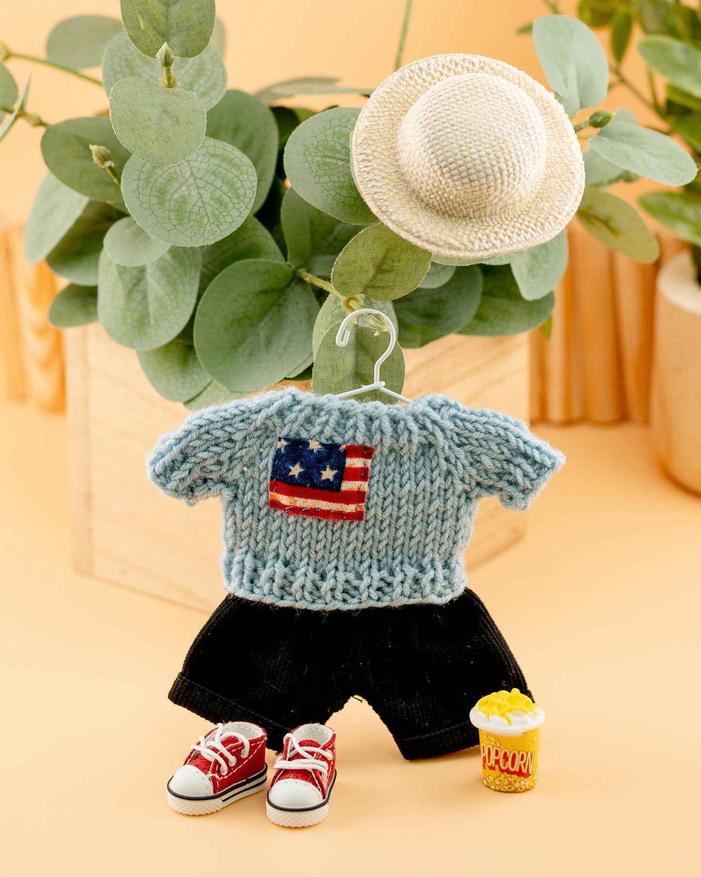 Outfit for a Frog