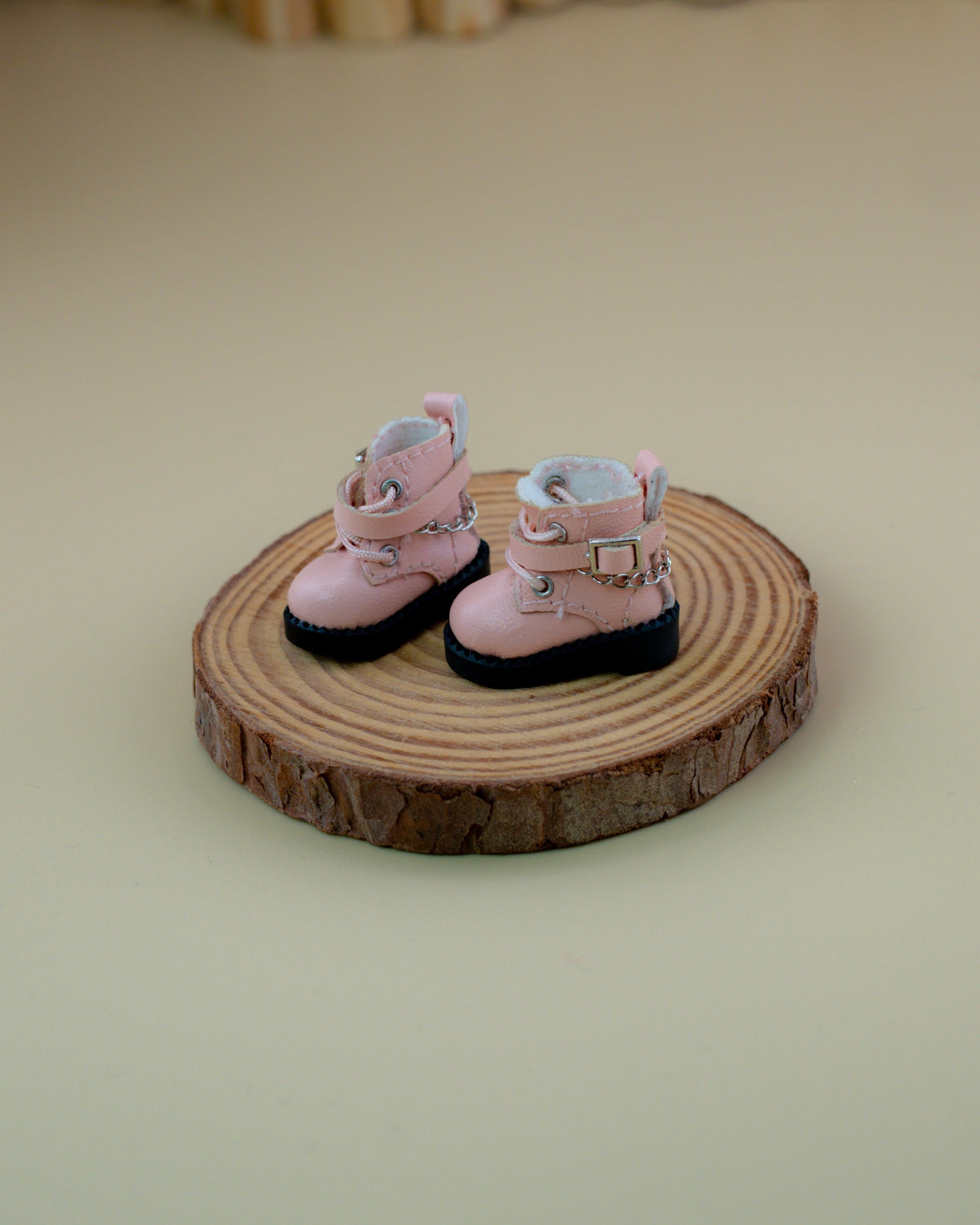 Frog Lace-Up Boots