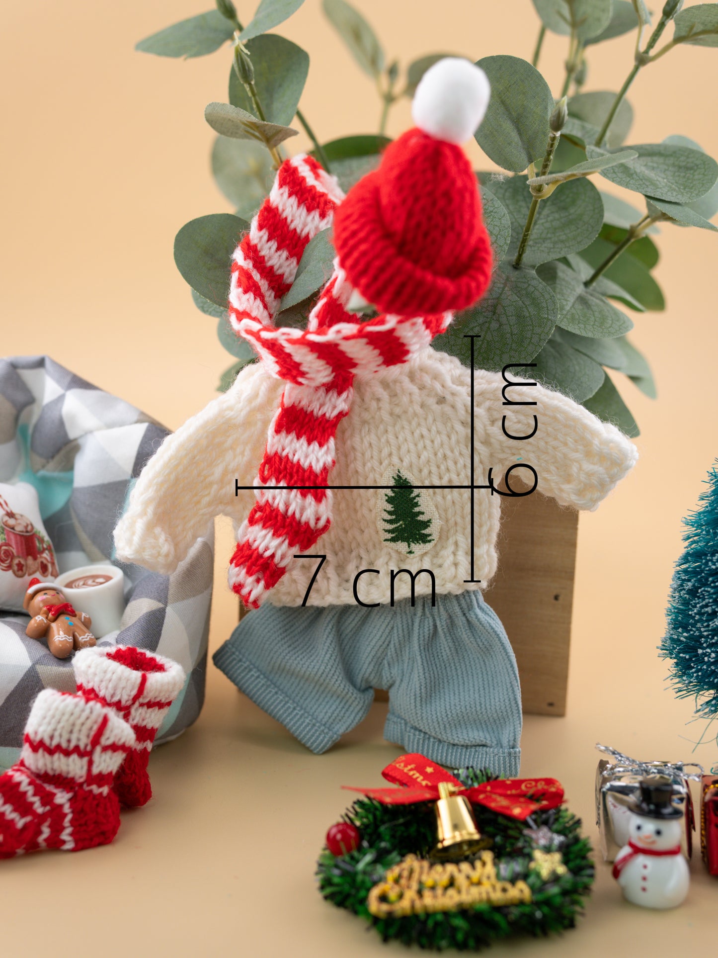 Outfit for a Knitted Frog.