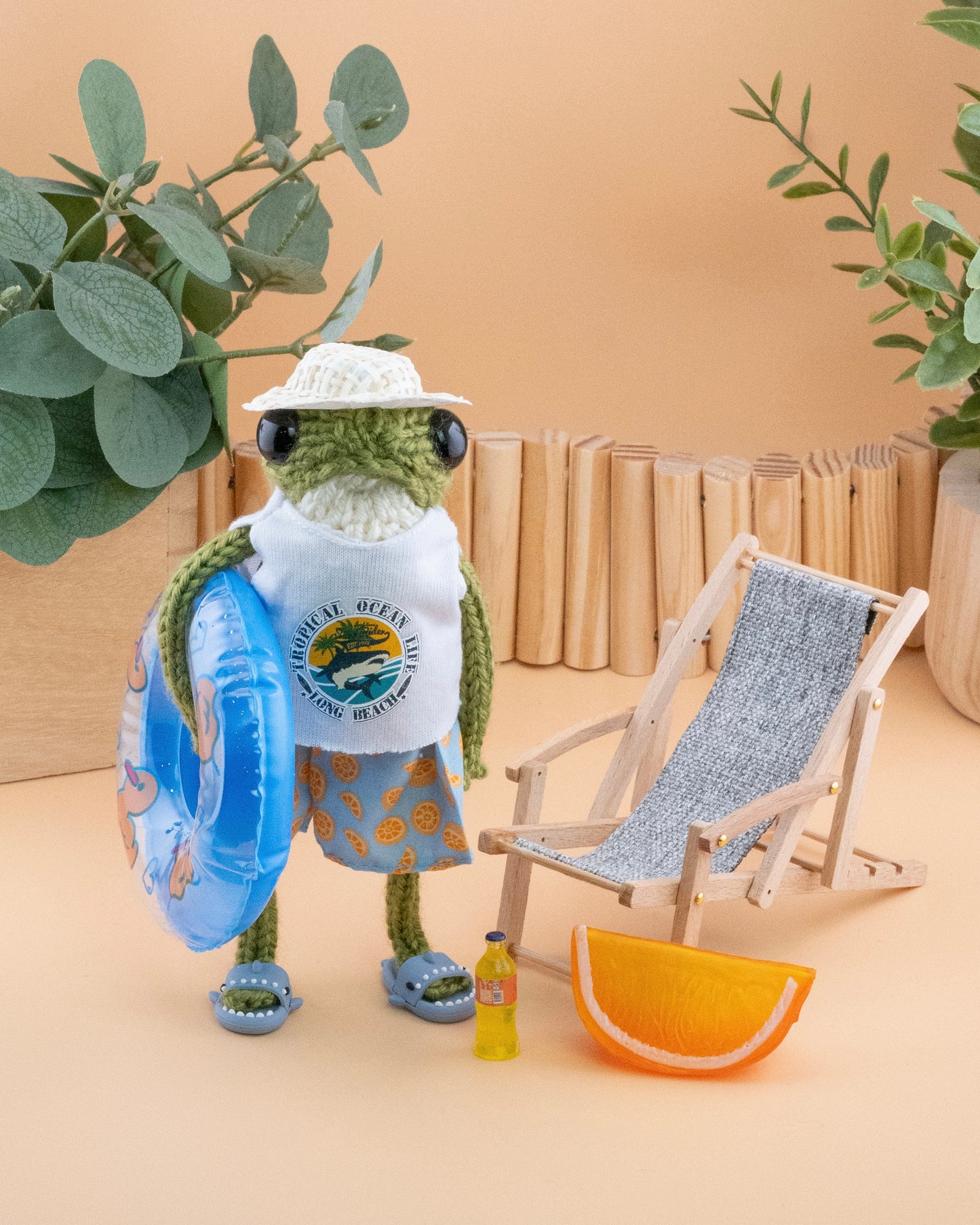 🐸 Knitted Frog