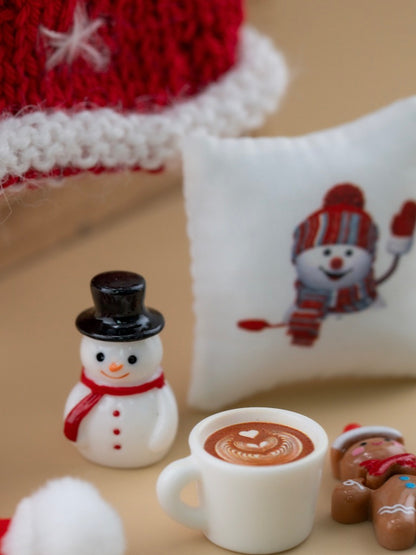 Outfit for a Knitted Frog.