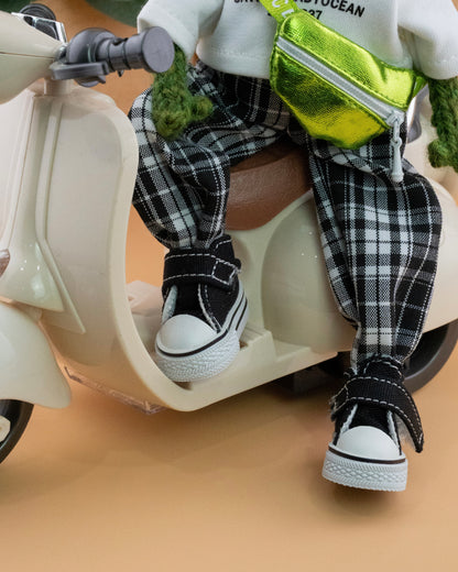 Felix Crossley 🛵
