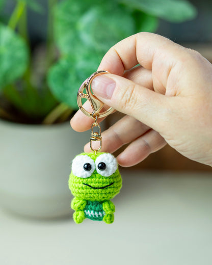 Tiny Frog Keychain 🐸
