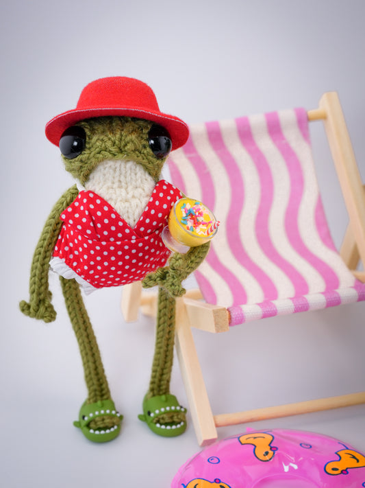 Miss Lolly Pimm