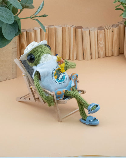 🐸 Knitted Frog