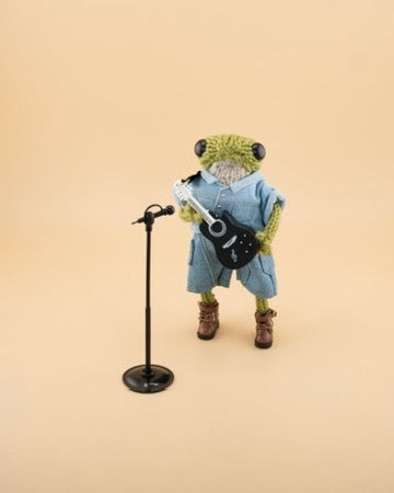 Barnaby "Bass" Bullfrog