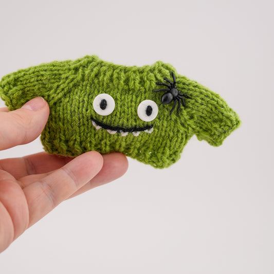 Outfit for a Knitted Frog.